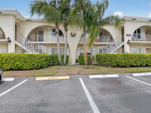 13767 Flora Place, Delray Beach, FL 33484