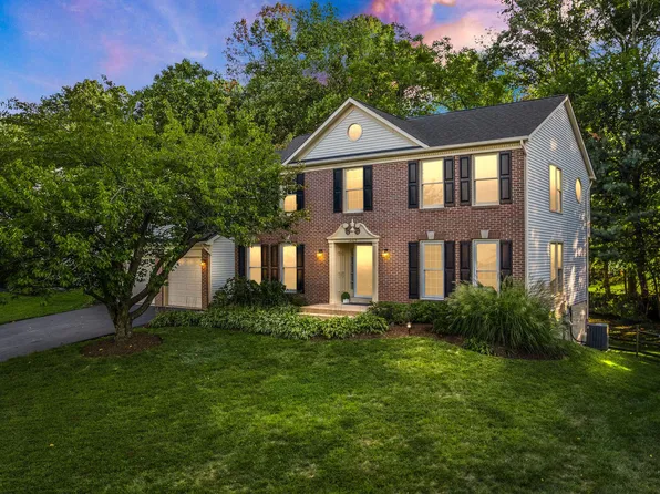 14503 Flag Staff Ct, Centreville, VA 20121