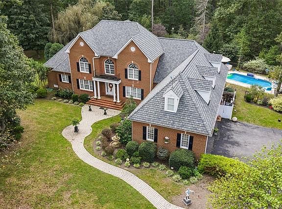 2nd image of 9518 Park Bluff Ct