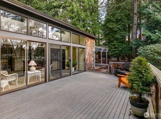 8931 50th Pl W, Mukilteo, WA 98275