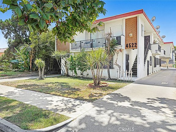 2nd image of 4522 Saint Charles Pl