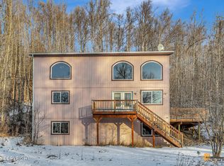 7055 S Bogle Bluff Dr, Wasilla, AK 99623