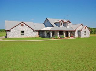 122 Emerald Rd, Whitewright, TX 75491