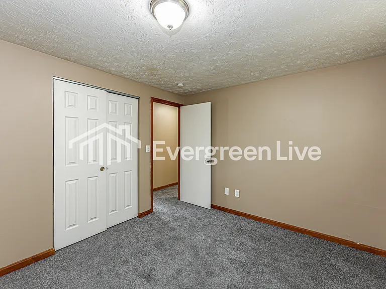 11571 Ravensburg Ct — Photo 11