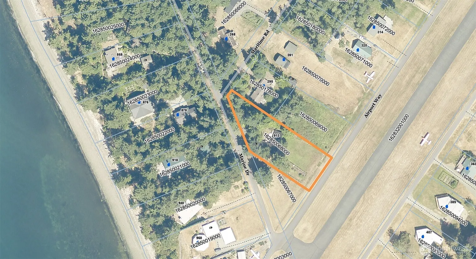 913 Marine Drive photo 1