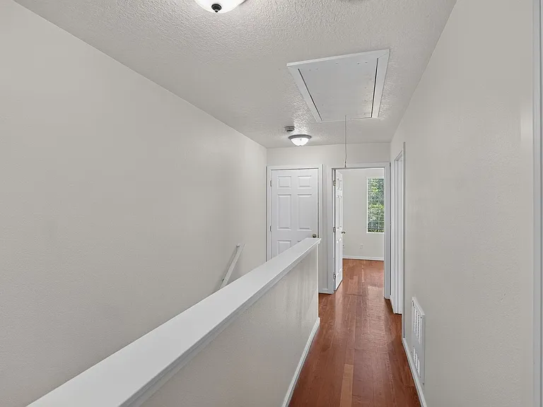 2038 SE 171st Ave — Photo 10
