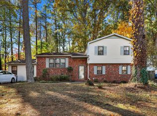 803 Roanoke Dr, Cary, NC 27513