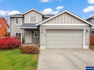 435 Vine Ave, Woodburn, OR 97071