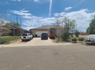2330 Crestwood Ln, Pueblo, CO 81008
