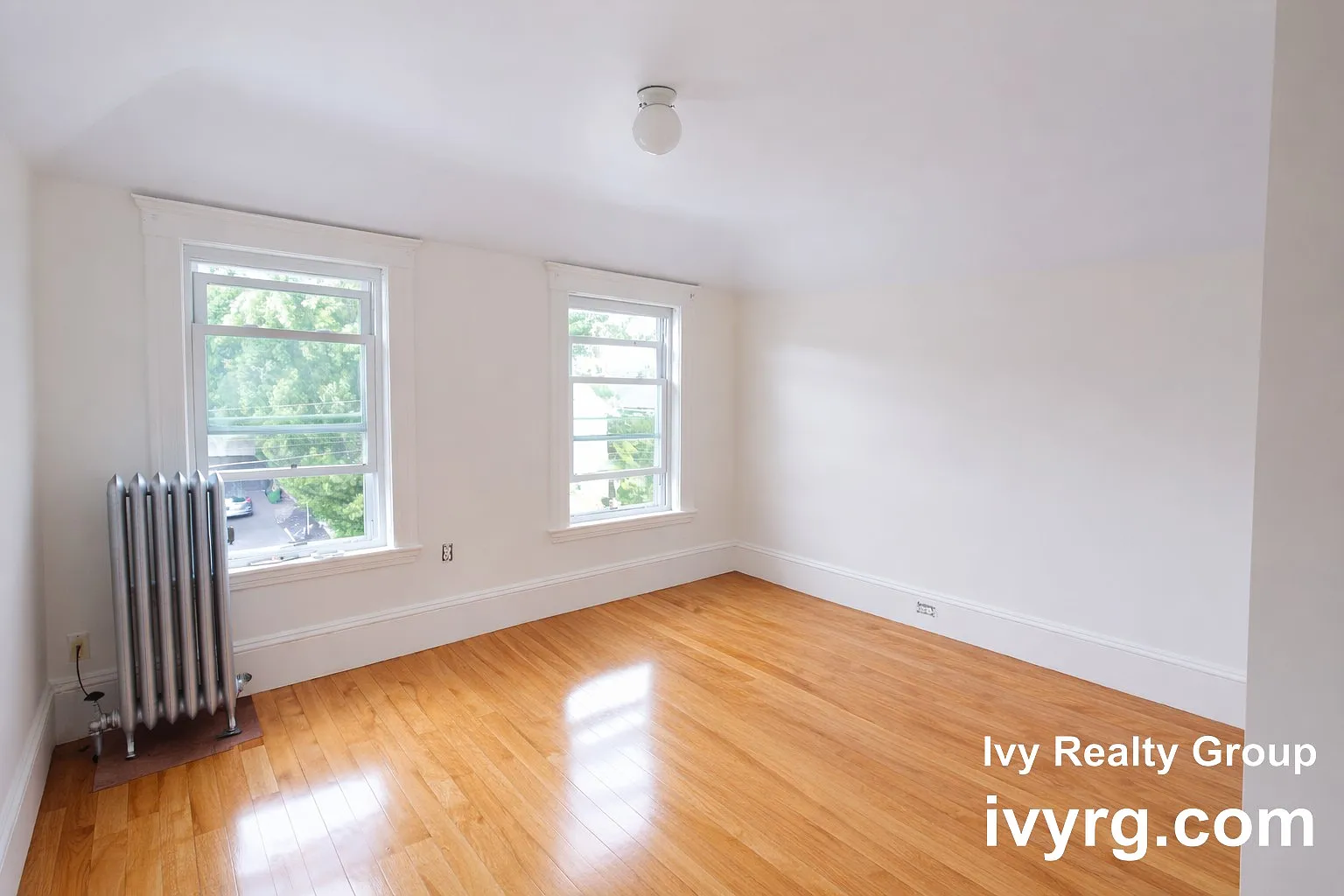 1 bed, 1.0 bath, $1,900 — Photo 3