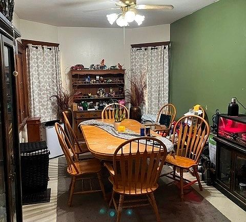 5th image of 4529 Verona St