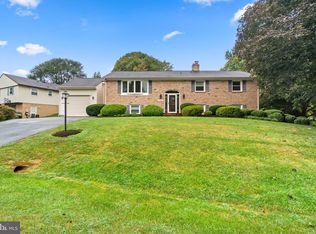 19328 Madison House St, Olney, MD 20832