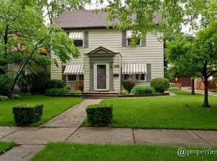 118 Gillick St, Park Ridge, IL 60068