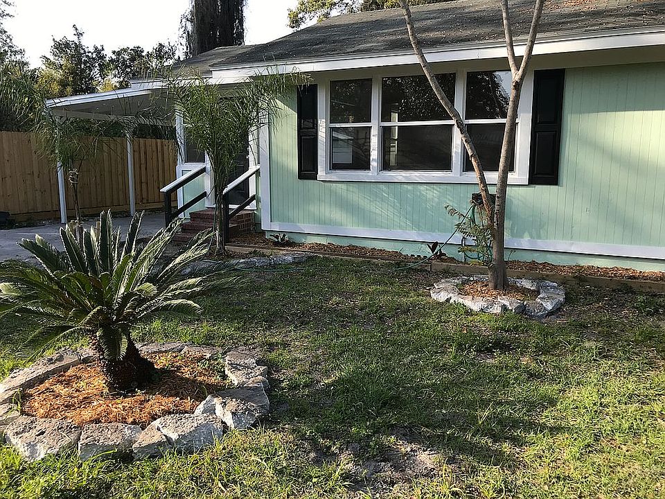 1st image of 2039 Geneve St
