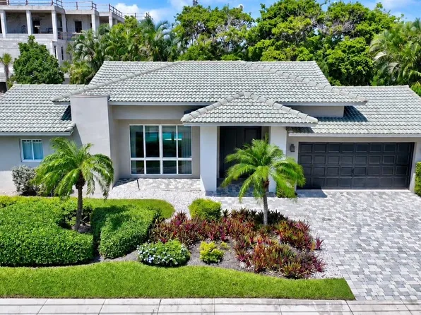 3841 NE 6th Dr, Boca Raton, FL 33431
