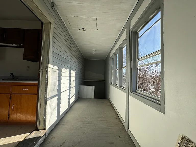 70 Southview St #2B — Photo 5