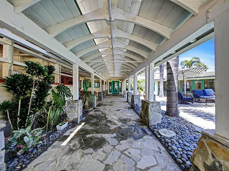 5030 Alzeda Dr #1 — Photo 3