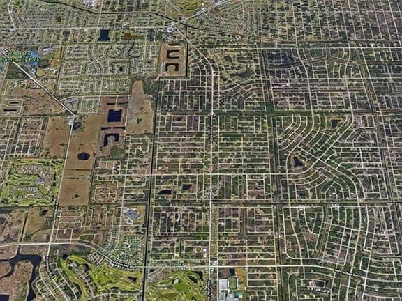 4th image of 418 Lovers Ave S