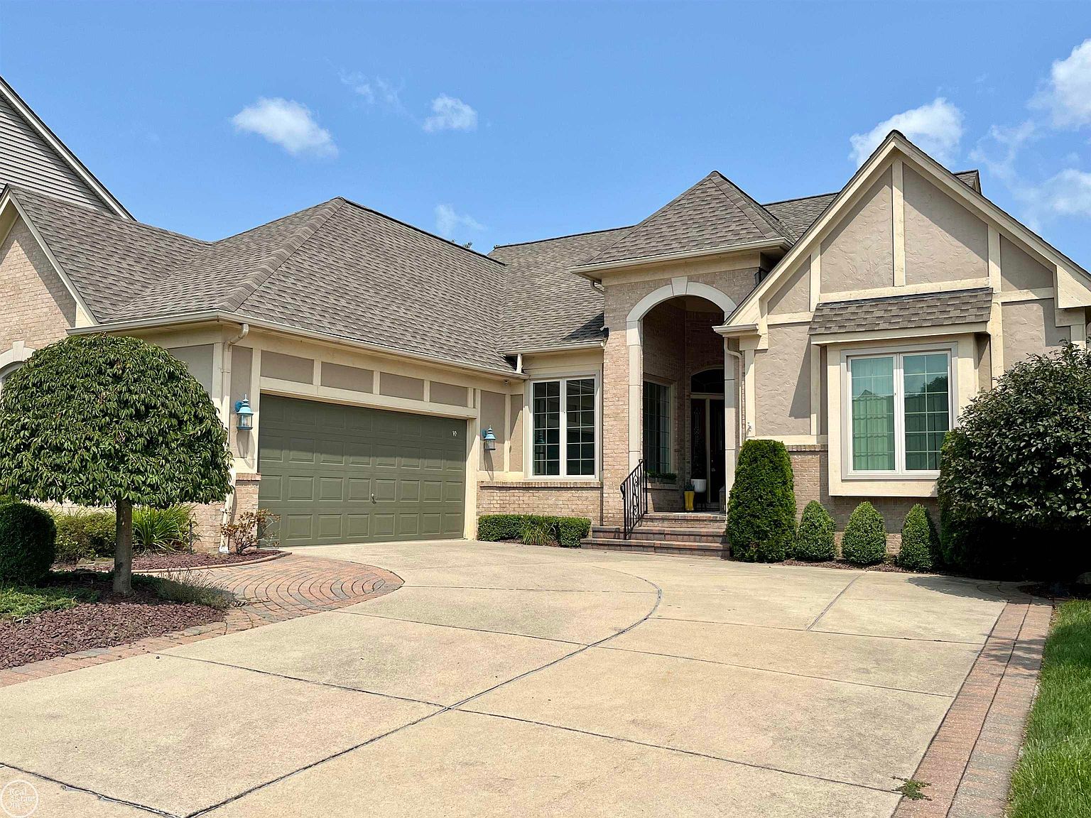 7907 Glacier Club Dr, Washington, MI 48094 Zillow