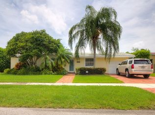 10040 SW 33rd St, Miami, FL 33165