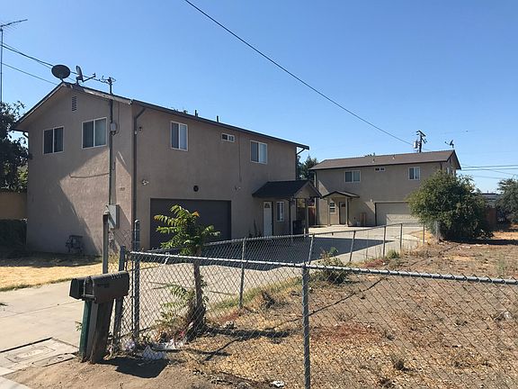 2nd image of 1705 N Newport Ave