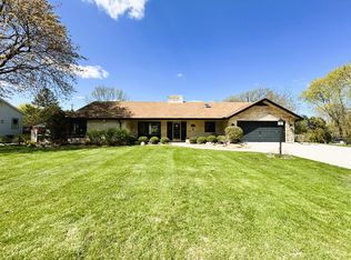 418 Walnut St, Burlington, WI 53105