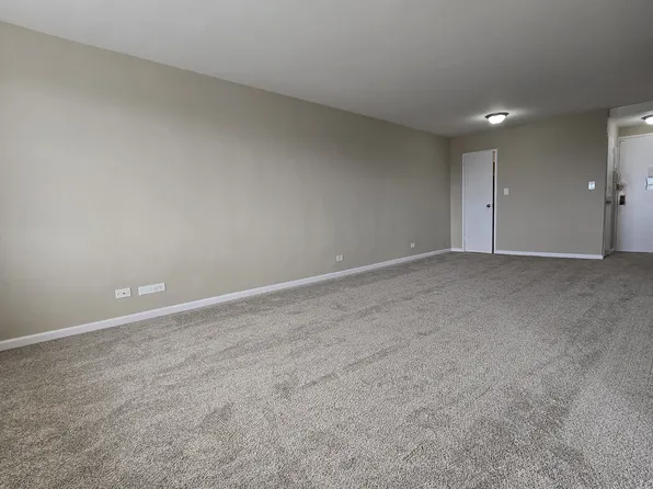 175-20 Wexford Terrace image 4 of 25