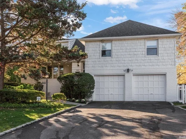 421 Westwood Road, Woodmere, NY 11598