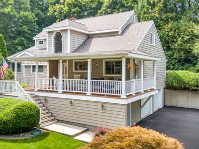 30 Hidden Place, Cheshire, CT, 06410