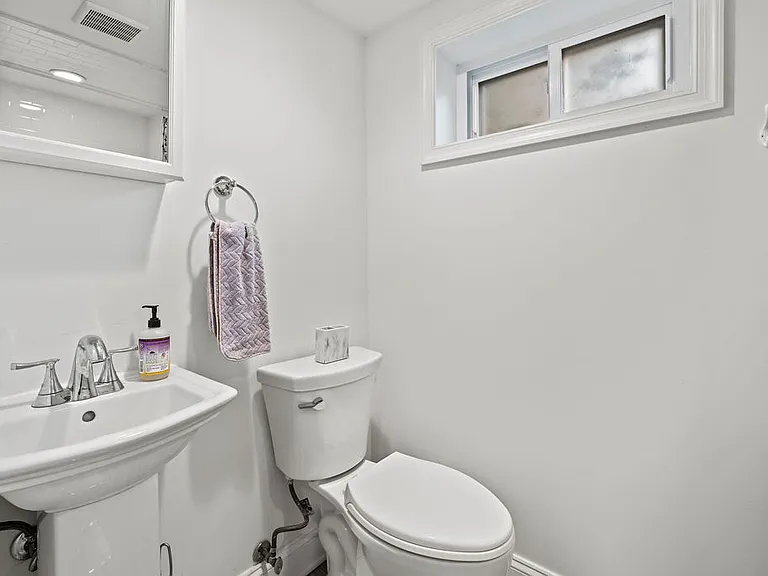 7200 Carol Ln — Photo 20