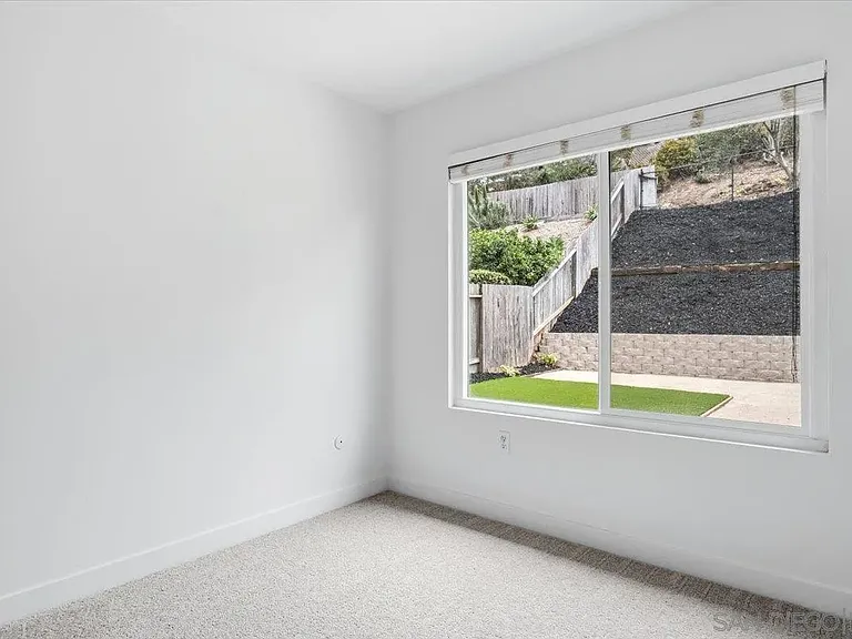 1507 Lower Lake Ct — Photo 19
