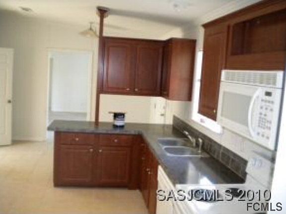 3rd image of 9865 Baylor Ave