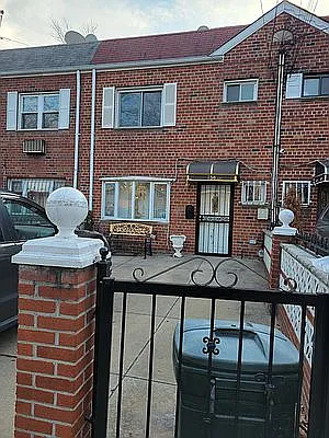 756 E 78th St photo 1