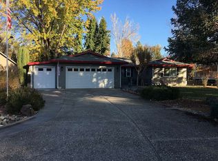 10955 Badger Ct, Penn Valley, CA 95946