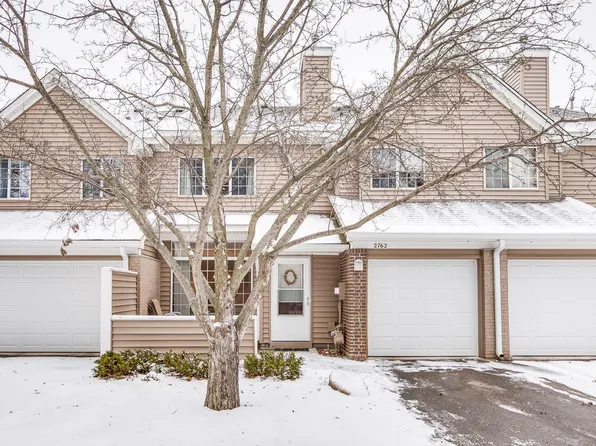 2762 Autumnwood Ln, Minnetonka, MN 55305