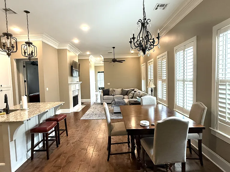 607 Waterview Rd — Photo 4