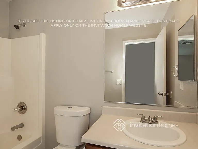 11530 W Flores Dr — Photo 11