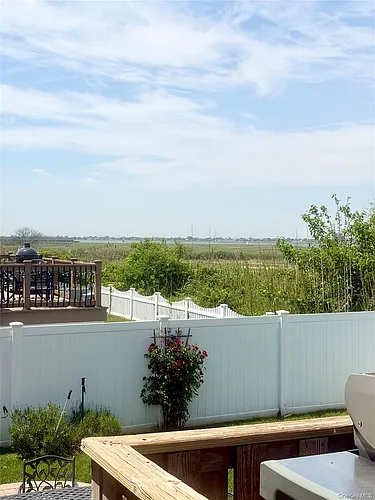 821 Channel Rd Photo 1