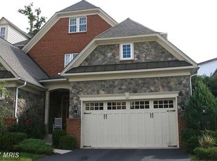 47670 Paulsen Sq, Sterling, VA