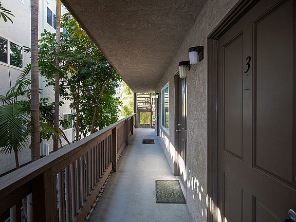 3rd image of 4134 3rd Ave APT 3