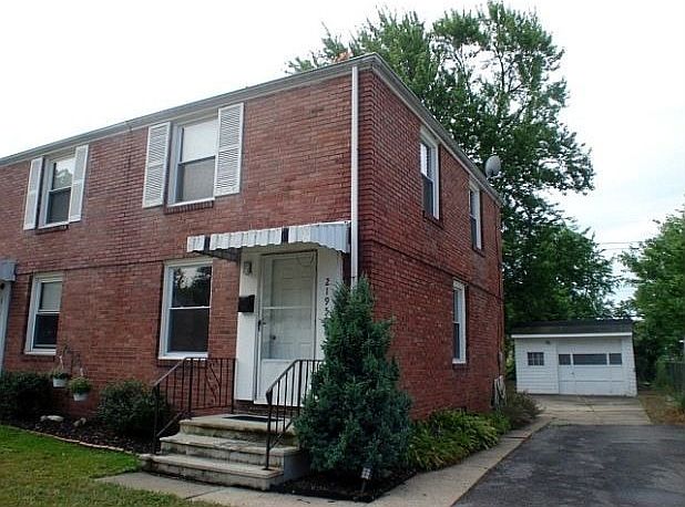 1st image of 21950 Crystal Ave