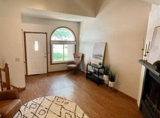 519 E Arrowhead St, Springfield, MO 65807