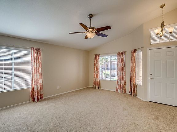 4th image of 5220 W Glenview Pl
