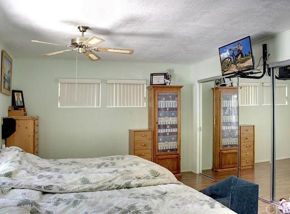 4th image of 934 Menlo Dr