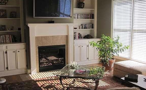 3rd image of 655 Woodsedge Dr