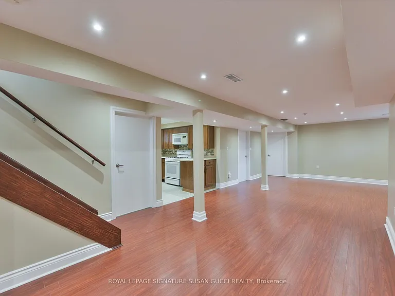 30 Shaunavon Heights Cres — Photo 22