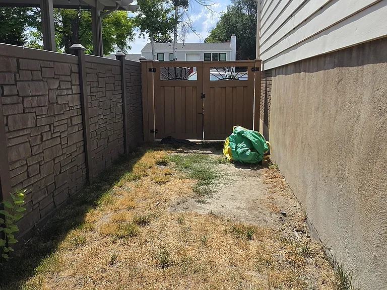 5557 S 2200 W — Photo 29