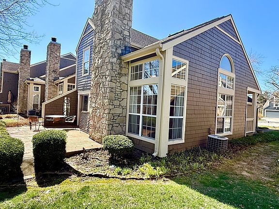2nd image of 4779 Stansbury Ln