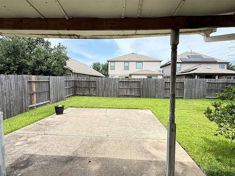 22414 Auburn Valley Ln — Photo 38