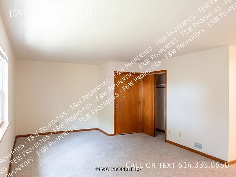 1593 Roxbury Rd #H — Photo 15